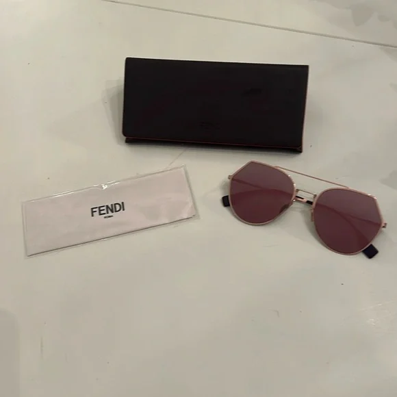 Fendi | Accessories | Brand New Fendi Mirror Sunglasses Gold  display picture 2